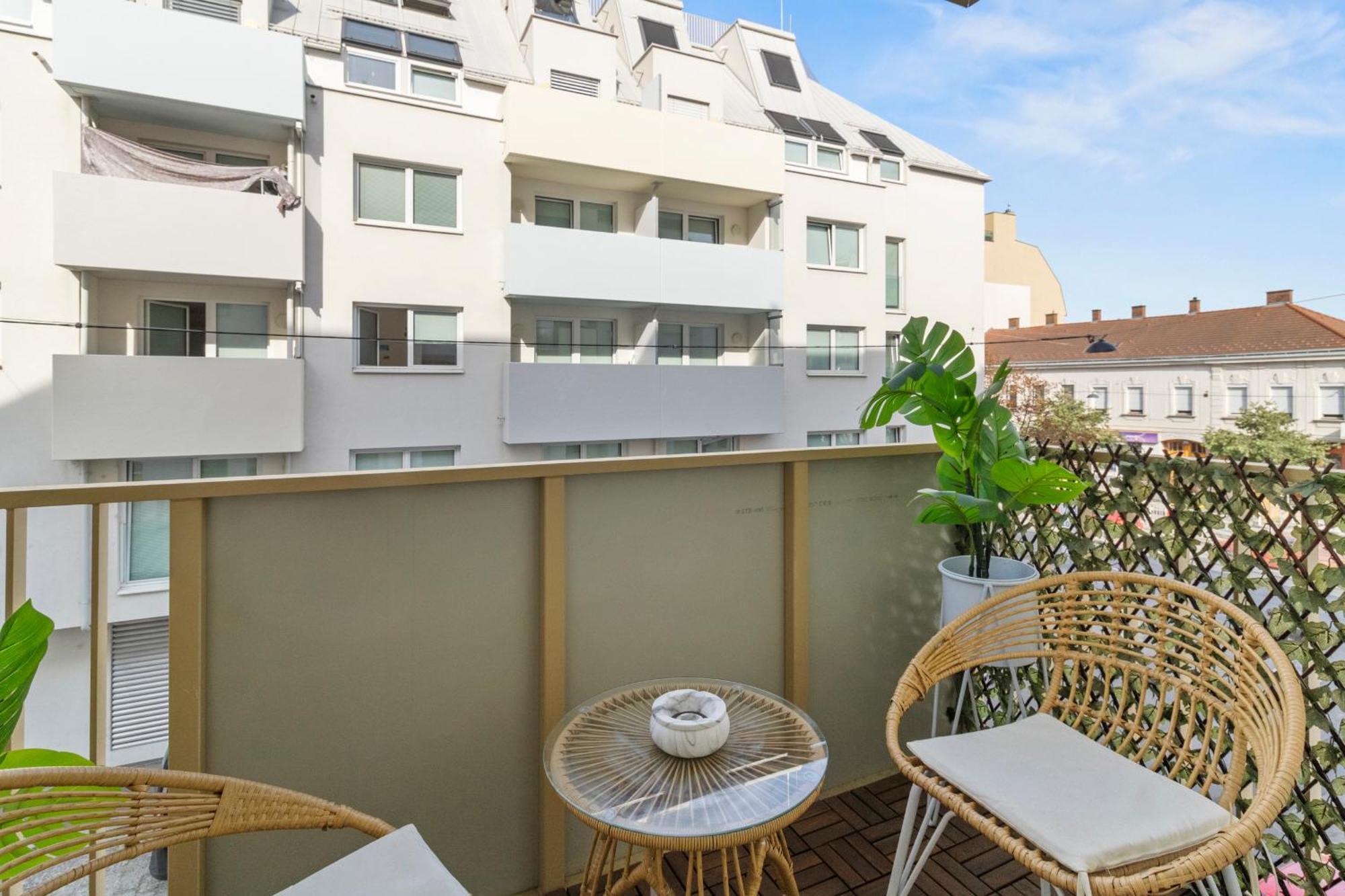 Modern Apartment I Parking I Vienna Exterior photo